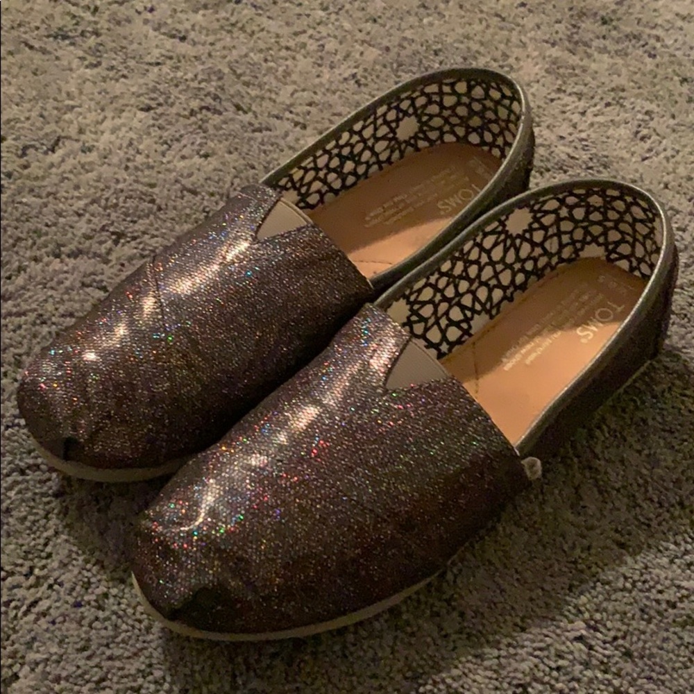 Women TOMS